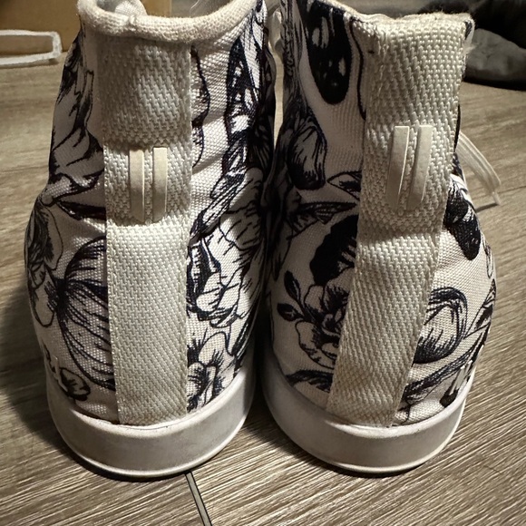 NoBull high top canvas trainers 9w/7.5m - Picture 2 of 8